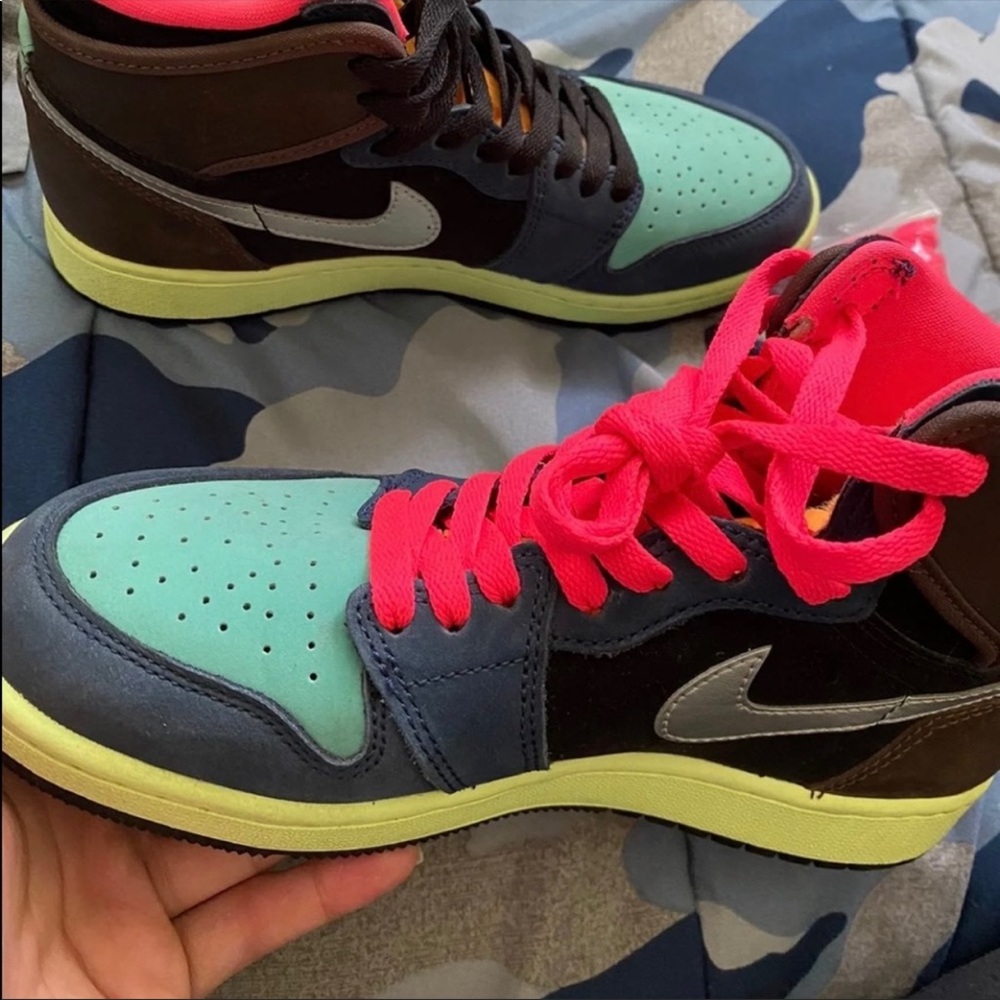 Air Jordan 1 Retro High ( Bio Hack )